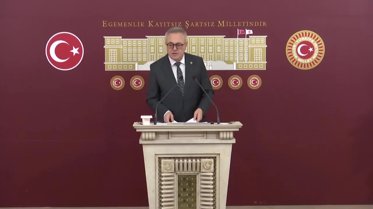 CHP’li Karaoba: “Uşak’ın sağlığı liyakatsiz yöneticilere teslim edilmiş, Toplam zarar 12 milyon liraya dayanıyor”